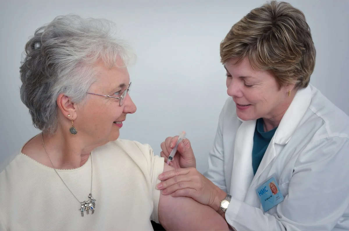 Compassionate Home Health Nurse and Patient Care